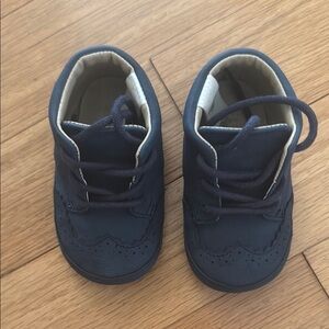 Blue Suede Dress Shoes with Decorative Laces